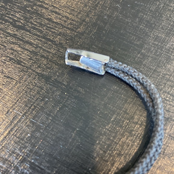 Timex Ladies watch. Black cord band. Vintage - Picture 4 of 5